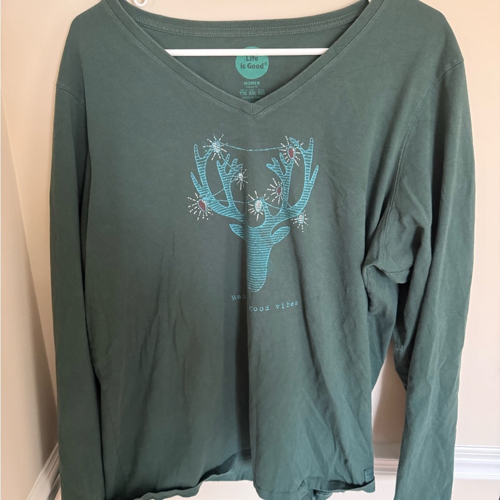 Life is Good Women’s Christmas Radiate Good Vibes Graphic V-Neck Long Sleeve XXL - Picture 2 of 8